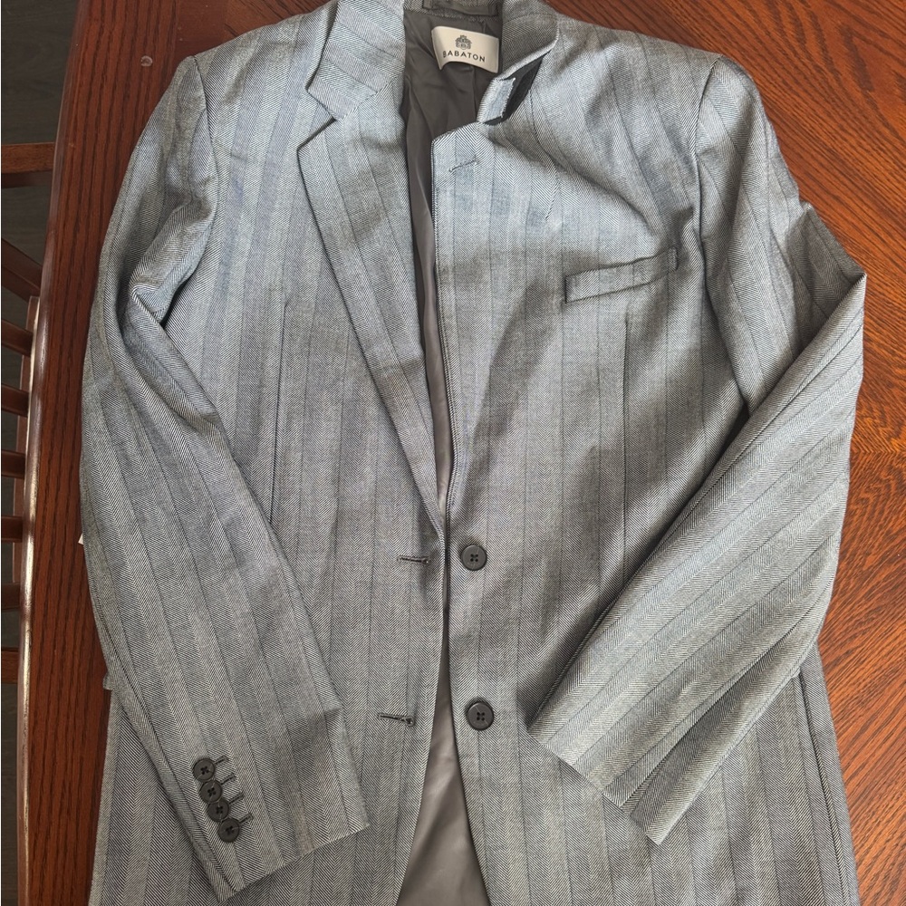 Aritzia babaton agency blazer. Brand new ! Rare